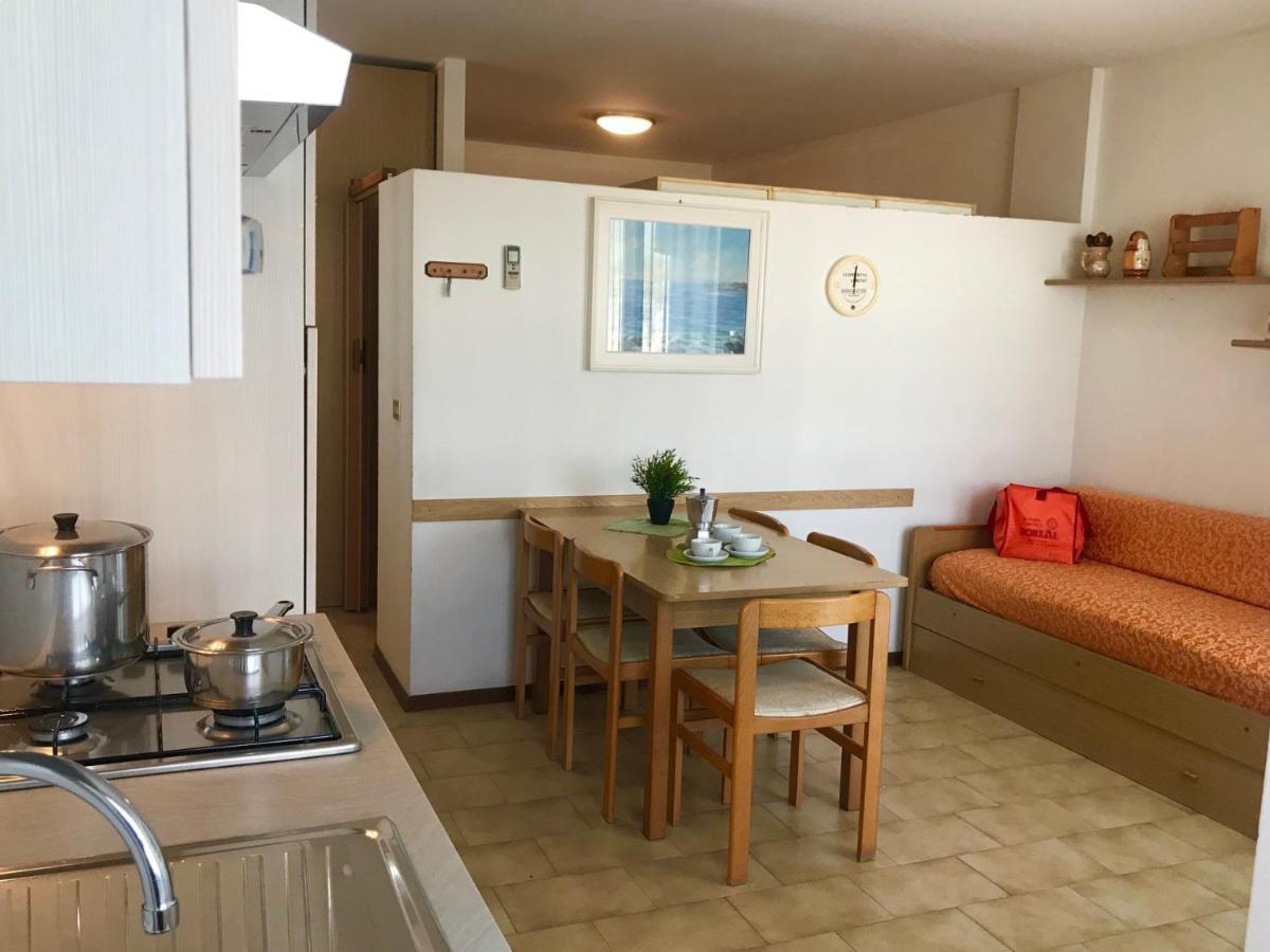Condominio Monaco Bibione Eksteriør billede